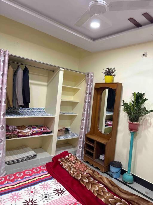 Jmj Residency Villa Haydarabad Dış mekan fotoğraf