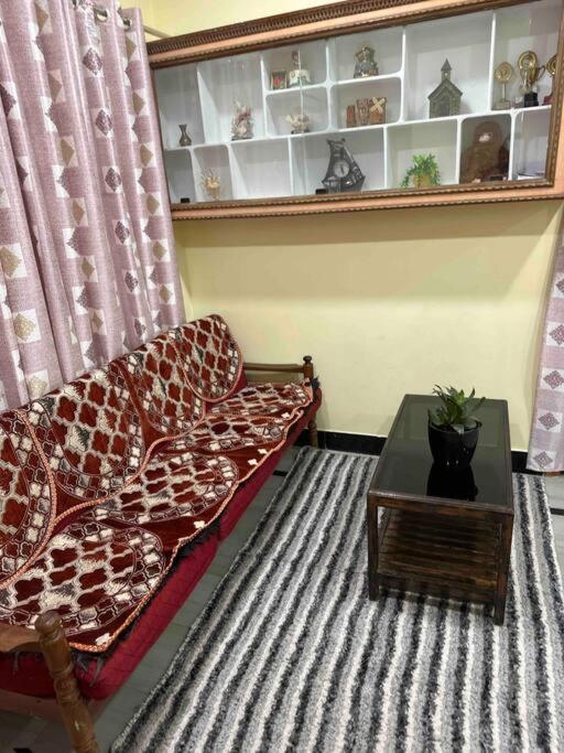 Jmj Residency Villa Haydarabad Dış mekan fotoğraf